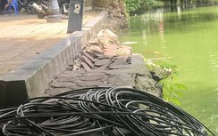 Sạt lở, nhếch nhác, bờ kè Hồ Gươm đang bị bỏ quên?