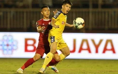 HLV bỏ họp báo, trợ lý Hà Nội FC kêu bị thua oan 1 bàn