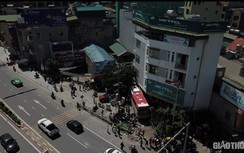 Xe khách mất lái đâm hàng loạt xe máy: Chủ xe tiết lộ nguyên nhân