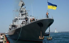 Ukraine phàn nàn về "chùm tia lạ" từ tàu thuyền của phía Nga