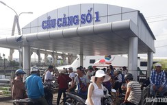 Phát loa chấn chỉnh nạn “cò vé, phe vé” tại bến cảng Rạch Giá