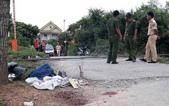 Băng qua đường ngang có gác chắn tự động, cô gái bị tàu tông tử vong