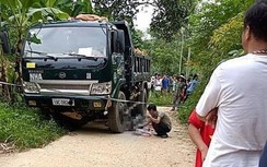 Trên đường từ trường về, nữ sinh chuẩn bị vào lớp 7 gặp tai nạn tử vong