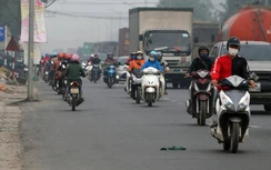 Người lái ô tô, xe máy đi ngược chiều bị phạt bao nhiêu tiền?