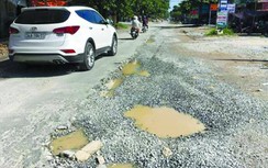 Hàng chục dự án giao thông dang dở "khát" vốn