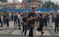 Khói bốc từ tòa nhà Saigon Center, hàng trăm người hoảng loạn tháo chạy