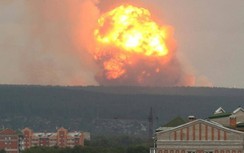Nổ liên tiếp ở cơ sở huấn luyện của Nga, hơn 16.000 phải di tản
