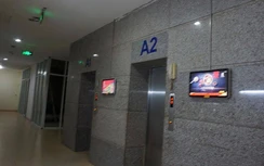 Tạm giữ người đàn ông dâm ô bé gái 10 tuổi trong thang máy chung cư