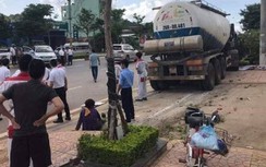 Video: Hãi hùng cảnh xe bồn "hóa điên", suýt hại chết nhiều người