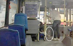 Khi hành khách “giám sát” lái, phụ xe buýt