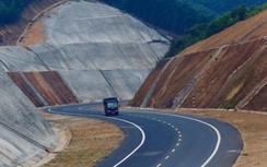 Gỡ vướng mặt bằng dự án đường Hồ Chí Minh đoạn La Sơn - Túy Loan