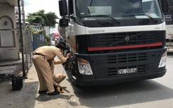 Tai nạn ở Tiền Giang: Ba người trong gia đình tử vong sau va chạm xe bồn