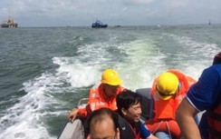 Ca nô chở đoàn khách du lịch bị lật ở Vũng Tàu làm bằng vật liệu PPC