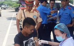 "Mật phục" phát hiện lái xe dương tính ma túy trên đường Vành đai 3