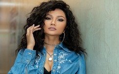 Hoa hậu H’Hen Niê phá cách với tóc xoăn mì gói, mắt đánh khói sâu hun hút