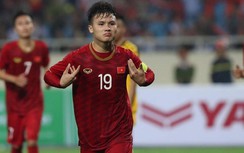 HLV Park Hang-seo hành động bất ngờ với Quang Hải