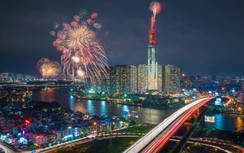 Xem pháo hoa mừng Quốc khánh từ khách sạn cao nhất Đông Nam Á