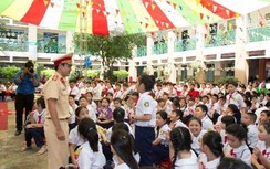 CSGT TP.HCM ra quân đảm bảo giao thông ngày khai giảng năm học mới