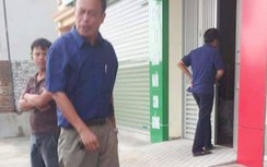 Sau va chạm giao thông, giám đốc doanh nghiệp rút súng dọa tài xế