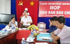 Chủ tịch Bạc Liêu chỉ đạo “nóng” vụ phải đóng quỹ mới được nhận thẻ BHYT