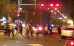 Truy tìm nhóm thanh niên Đà Nẵng hỗn chiến giữa đêm vì... "không thuận mắt"