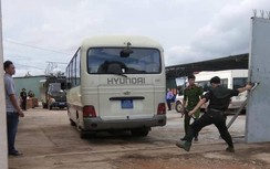 Triệt phá công xưởng điều chế chất ma tuý cực lớn ở Kon Tum