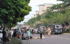 Va chạm với xe bồn bê tông, nam thanh niên đi xe máy tử vong tại chỗ