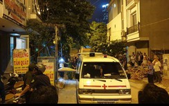 Hà Nội: Chồng dùng dao đâm vợ chết gục ngay tại bàn ăn gia đình