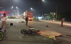 Va chạm với xe container tại ngã tư, đôi vợ chồng trẻ chết thảm