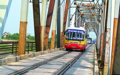 Cấp bách tách cầu chung đường sắt - đường bộ