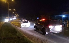 Tài xế taxi say xỉn “chặn đầu” xe biển xanh vì nghĩ xe này đi ngược chiều