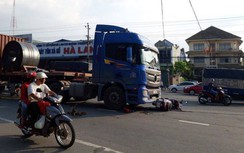 Va chạm với xe container, người phụ nữ chết thảm tại "Ngã ba tử thần"