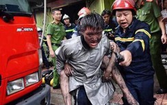 Chuyện chưa kể sau bức ảnh chiến sỹ PCCC cõng người thoát khỏi đám cháy