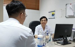 Người đàn ông mắc bệnh lậu ngỡ ngàng vì một lần đi... hát karaoke