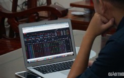 Chứng khoán ngày 2/10: Hàng loạt "ông lớn" gây sức ép, VN-Index lao dốc