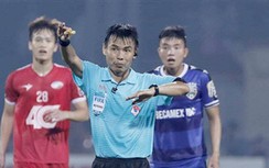 Cần những tiếng còi tự trọng