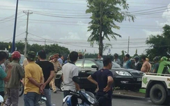 Vụ vây xe chở công an: Vì sao vợ cựu GĐ Công an Đồng Nai bị triệu tập?