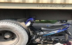 Tông đuôi xe container đang dừng đỗ bên đường, nam thanh niên chết thảm