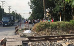 Bất ngờ lao ra đường ray, người đàn ông bị tàu hỏa tông chết