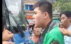 Đình chỉ lái xe buýt đâm tài xế GrabBike gần bến xe Chợ Lớn