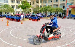 Nghệ An: Trang bị kiến thức lưu thông an toàn cho học sinh