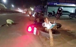 Ô tô tải tông xe máy trên QL1A, 1 người tử vong, 1 người bị thương nặng