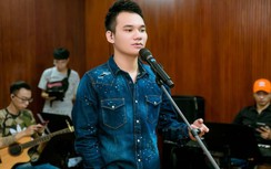 Sau ồn ào ly hôn, Hồ Hoài Anh cùng Khắc Việt tập luyện tới đêm khuya