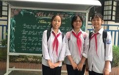 Ba nữ học sinh lớp 8 trả lại 50 triệu đồng cho người đánh rơi