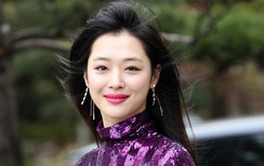 Cái chết của Sulli và chuyện chiến thắng dư luận