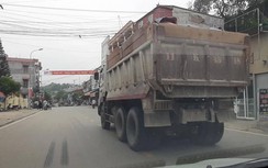 Xe cơi nới, chở "có ngọn" nghênh ngang giữa phố tại Cao Bằng