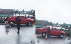 Tạm giữ hình sự nguyên cán bộ công an đánh đập vợ cũ tàn bạo
