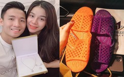 Ngỡ ngàng với quà tặng 20/10 "chất lừ" của dàn sao tuyển Việt Nam