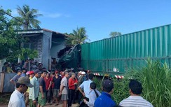 Xe container đâm sập nhà dân, một người tử vong tại chỗ