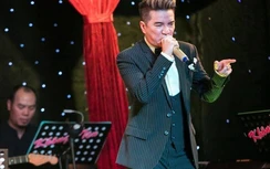 Giữa "bão" dư luận, Đàm Vĩnh Hưng đi hát vì trẻ em bị bệnh hiểm nghèo